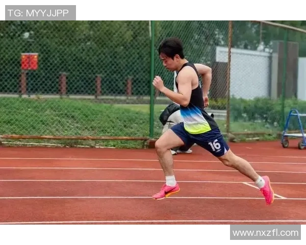 大田湾足球明星闪耀赛场展现青春风采与拼搏精神 大田湾足球明星闪耀赛场展现青春风采与拼搏精神